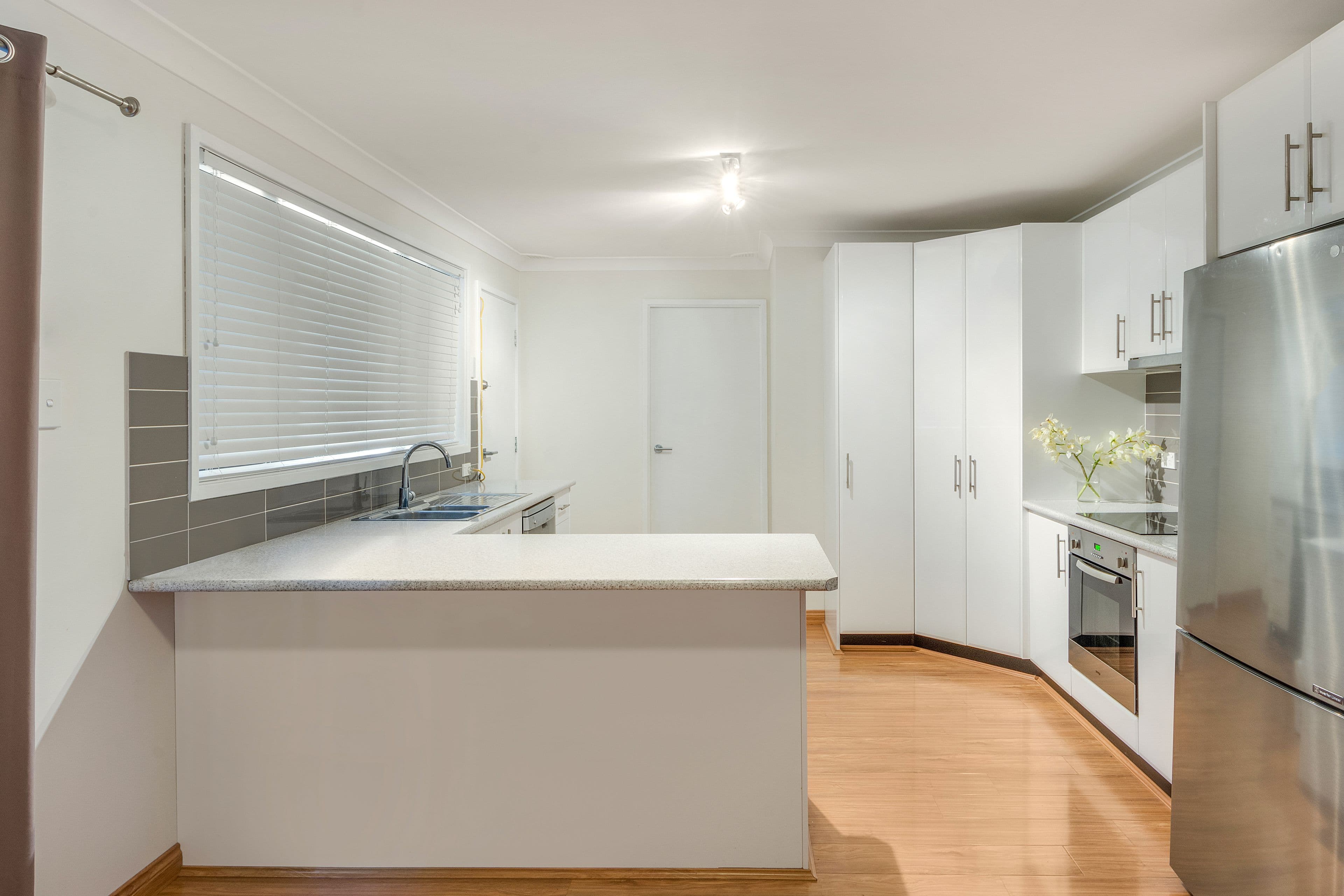 6 Whistler Avenue, Ingleburn - Thumbnail 4