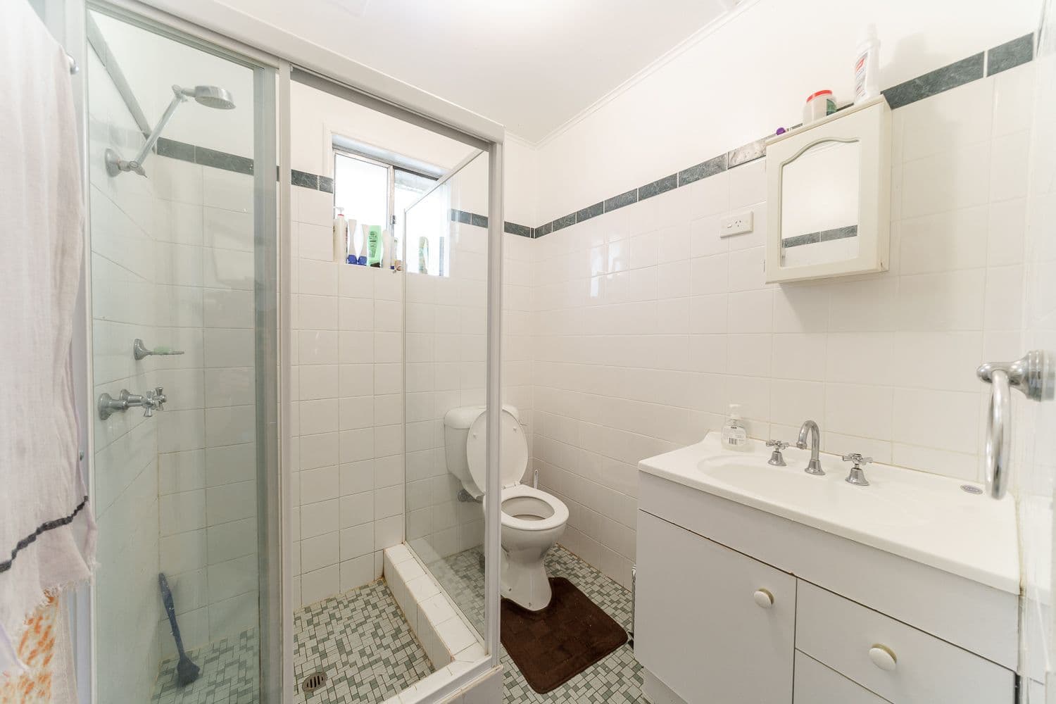 10 Sinclair Street, GOSFORD NSW 2250, Gosford - Thumbnail 4