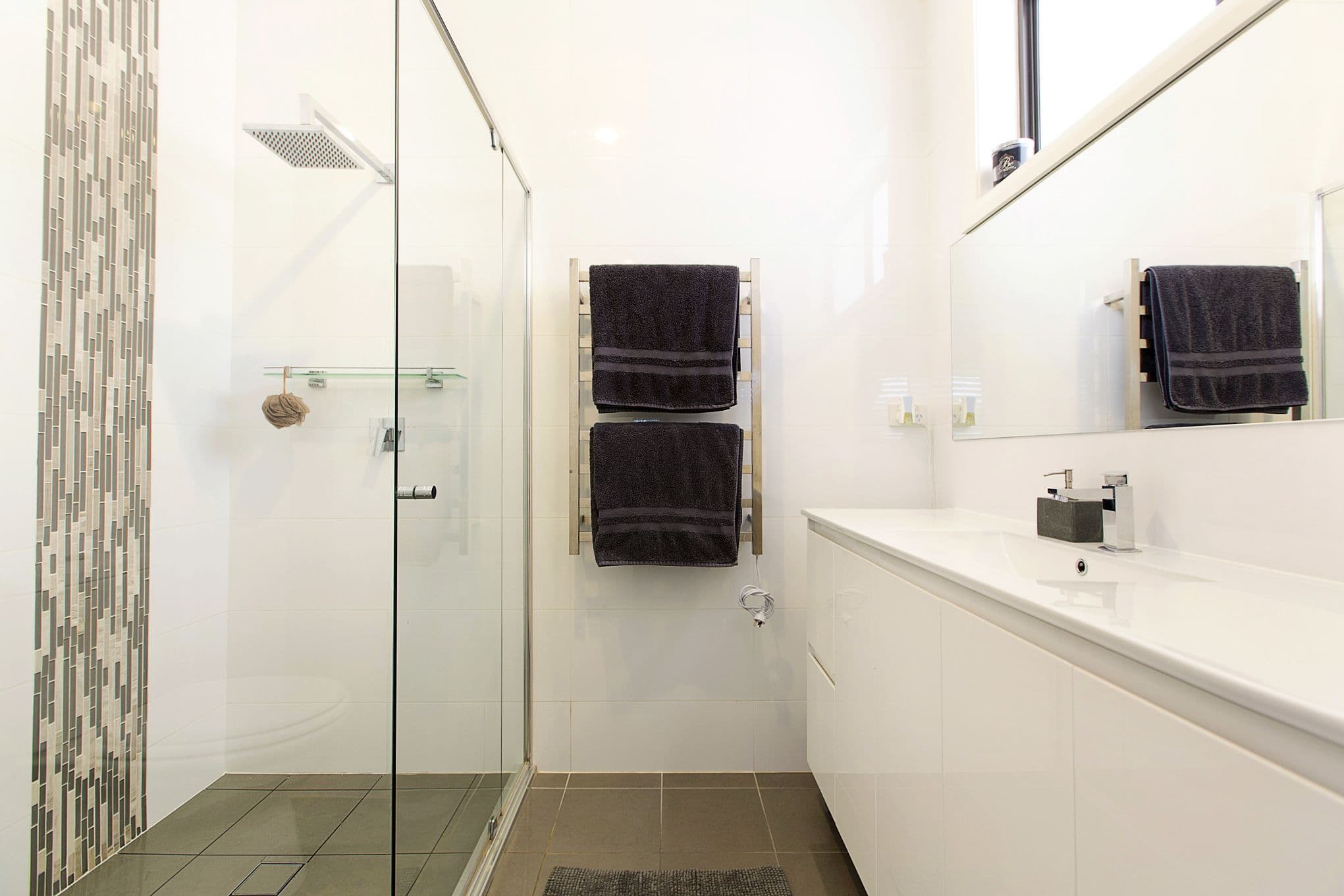 50 Tall Trees Drive, Glenmore Park - Thumbnail 7
