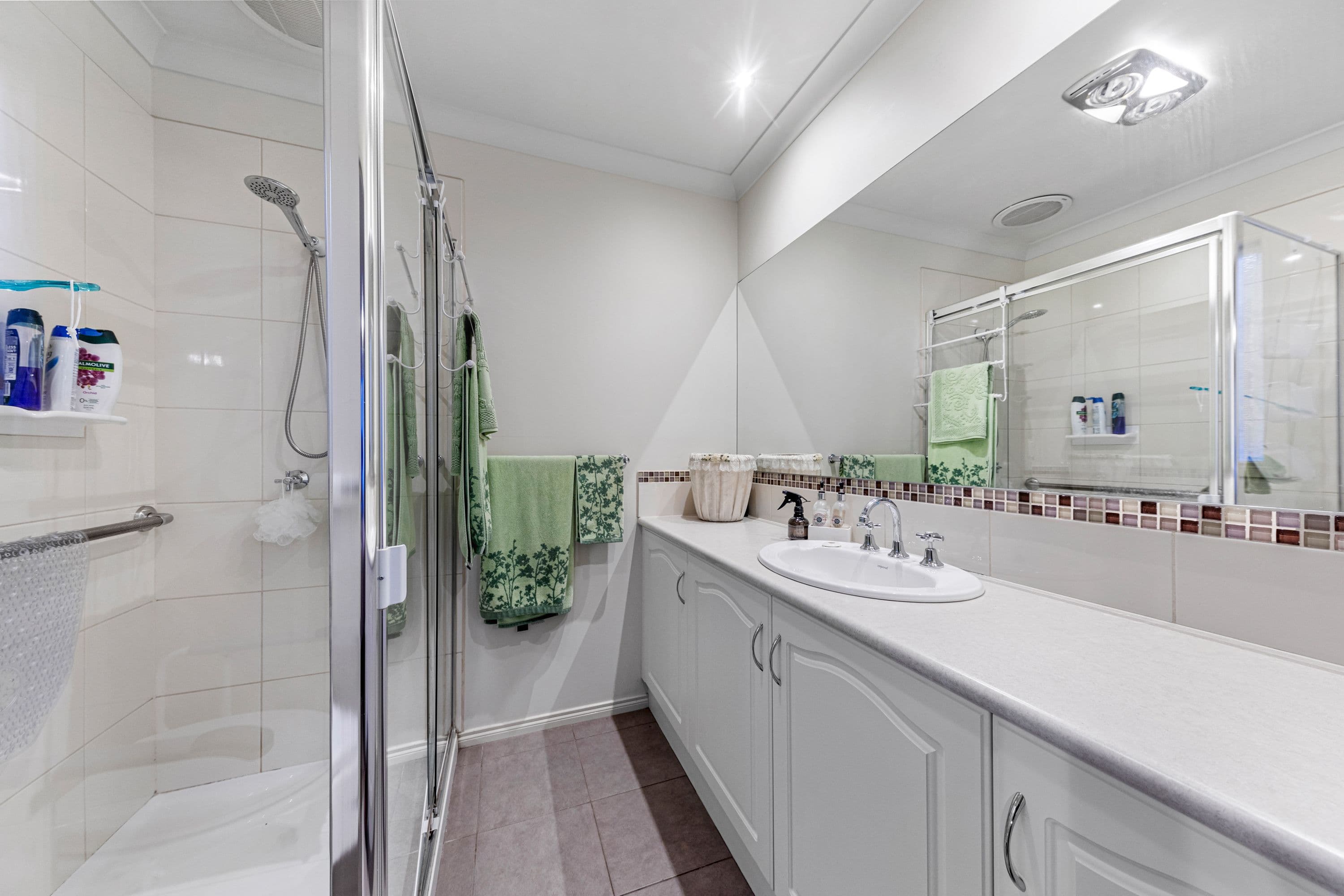 52 Lucerne Circuit, Pakenham VIC 3810, Pakenham - Thumbnail 8
