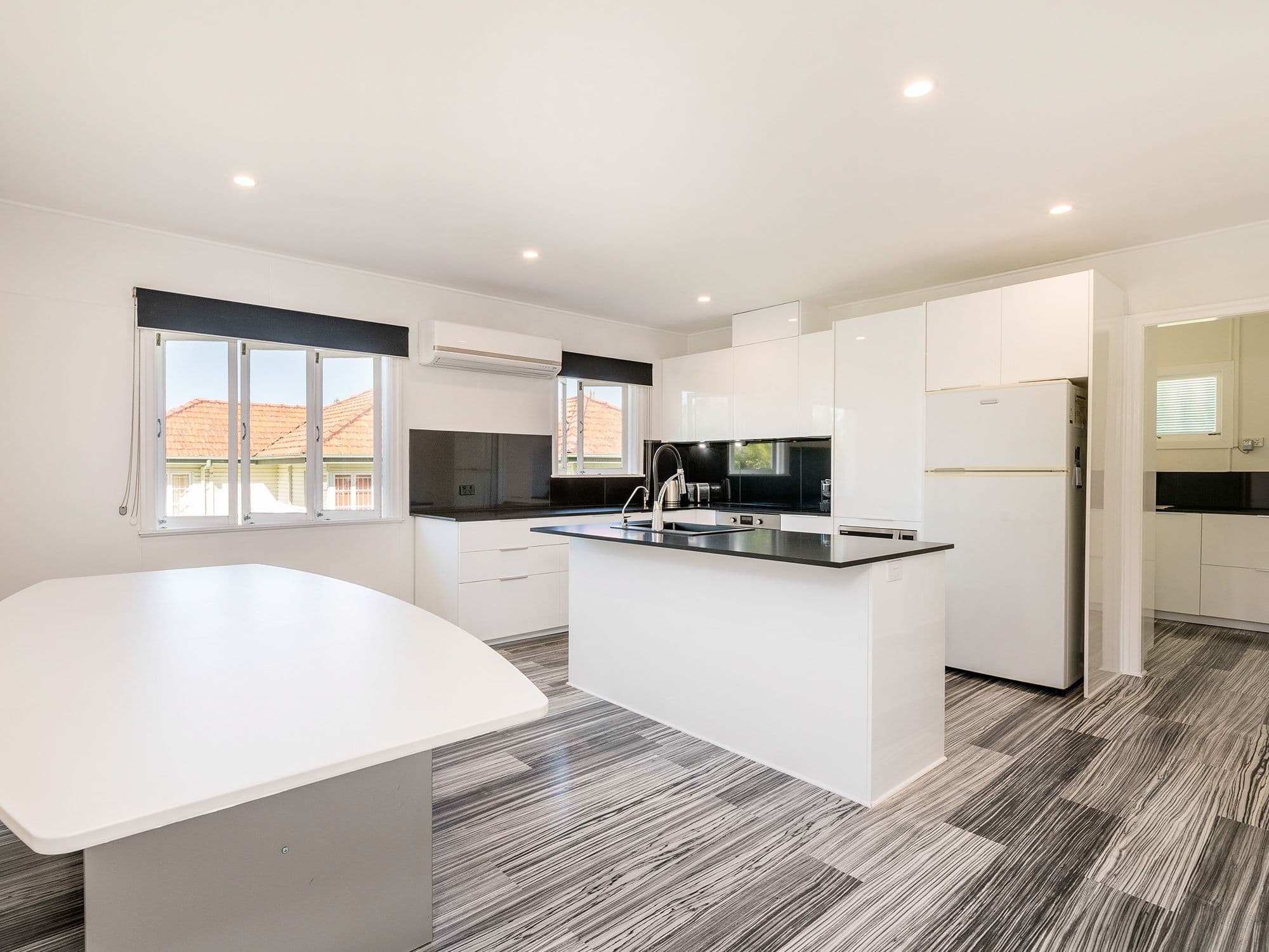 1651 Logan Road, Upper Mount Gravatt QLD 4122, Upper Mount Gravatt - Thumbnail 3