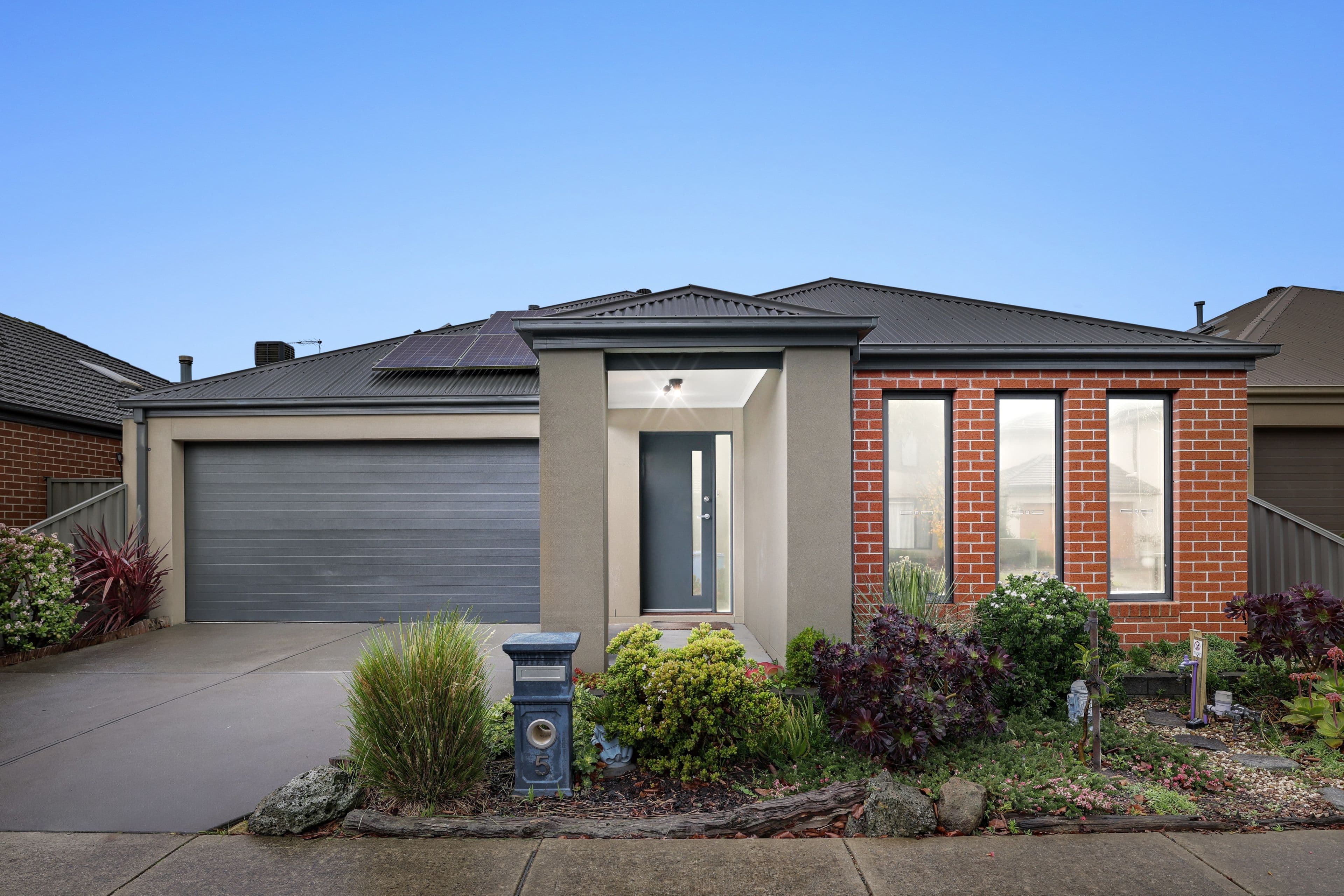 5 Rupert Street, Cranbourne East VIC 3977, Cranbourne East - Image 1