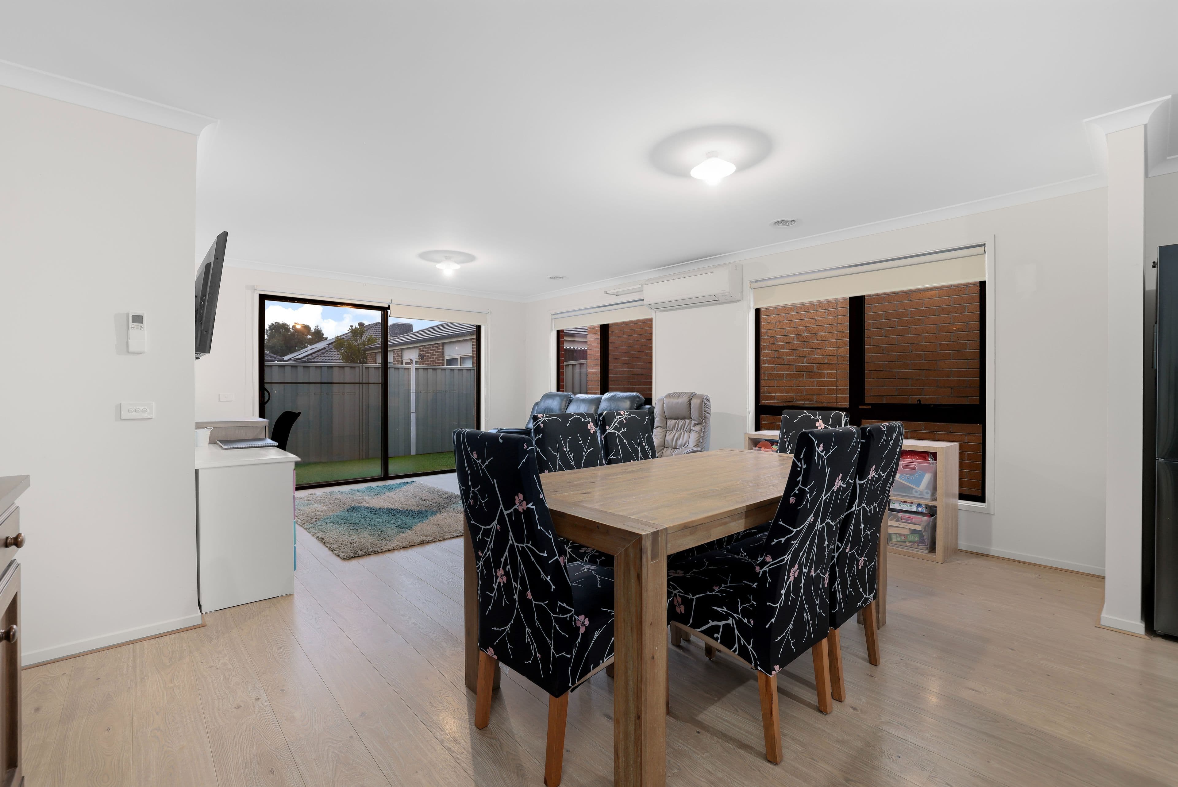 5 Rupert Street, Cranbourne East VIC 3977, Cranbourne East - Thumbnail 4