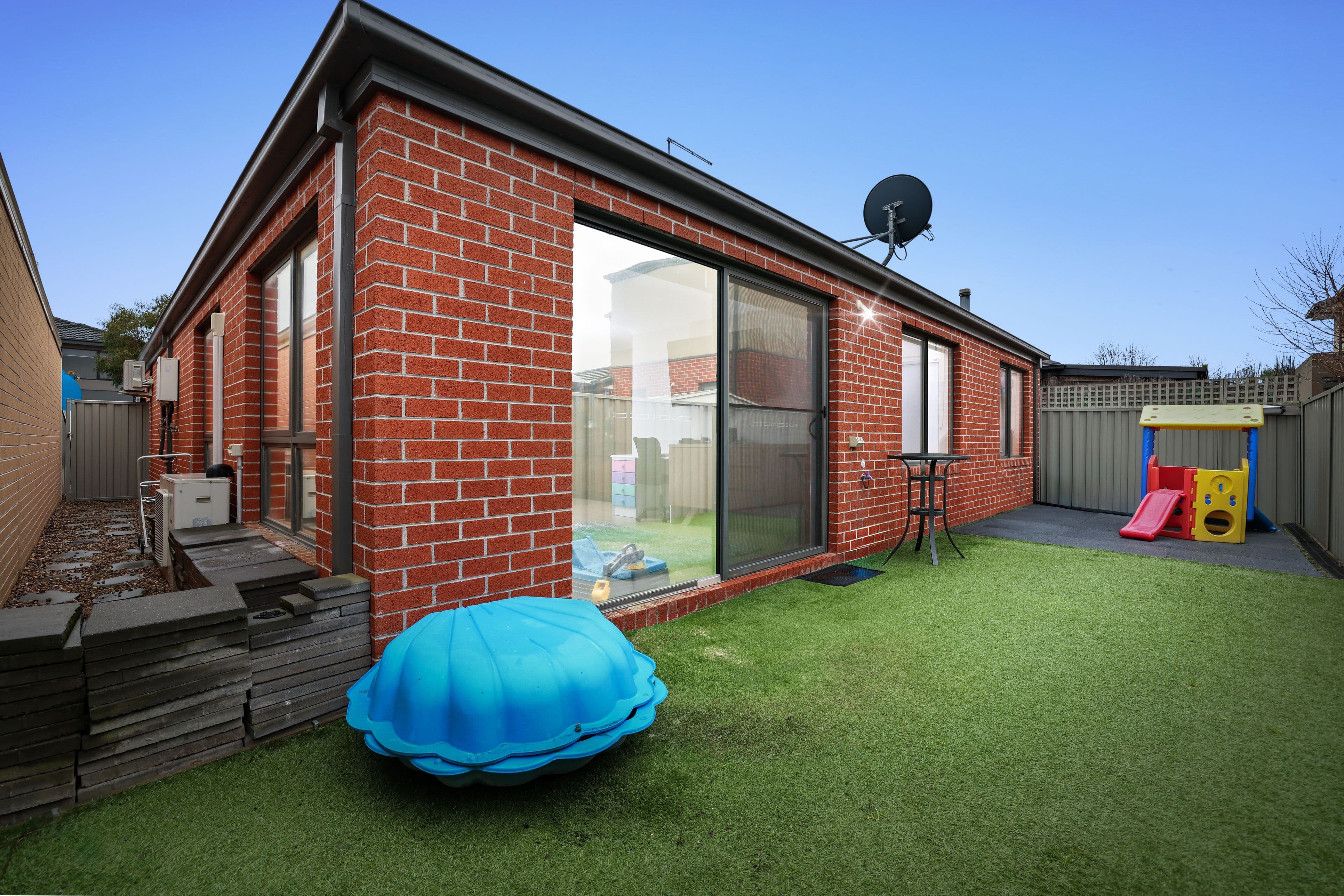 5 Rupert Street, Cranbourne East VIC 3977, Cranbourne East - Thumbnail 8