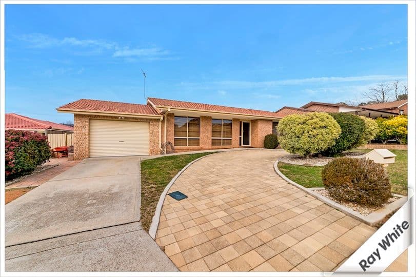 8 Hare Place, Bonython ACT 2905, Bonython - Image 1