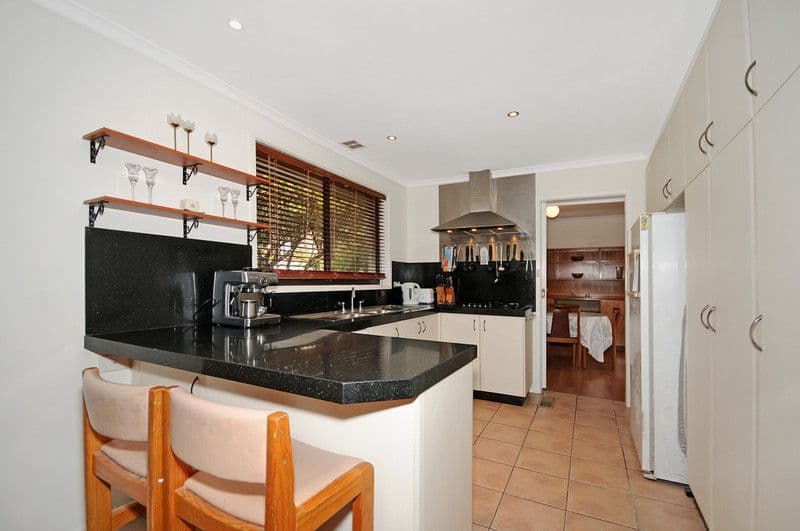 141 Chuculba Crescent, GIRALANG ACT 2617, Giralang - Thumbnail 6