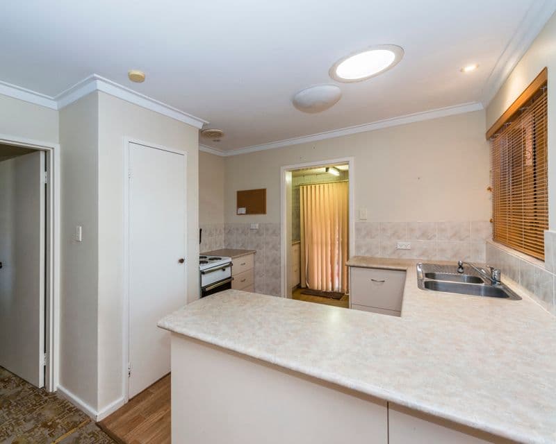 96 Rannoch Circle, Hamersley WA 6022, Hamersley - Thumbnail 2