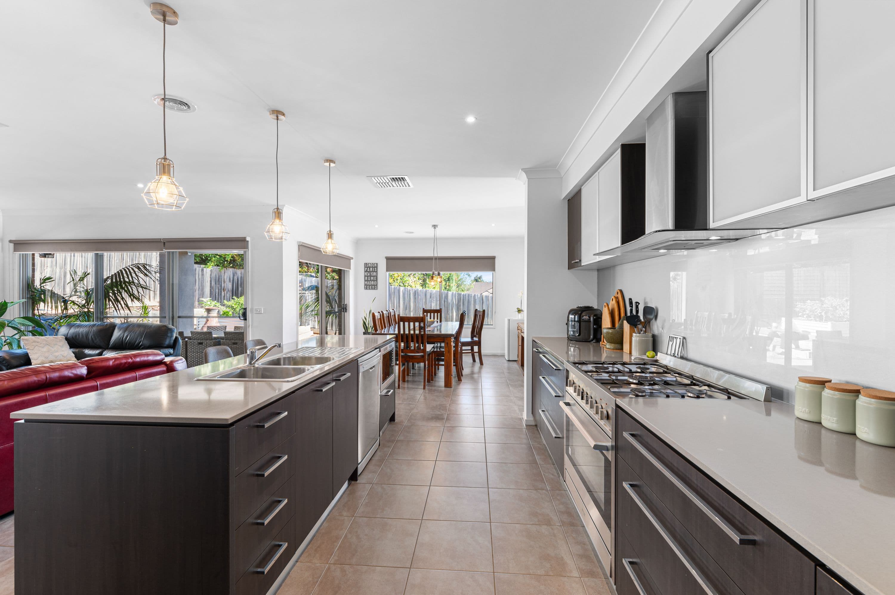 55 Jardier Terrace, South Morang VIC 3752, South Morang - Thumbnail 2