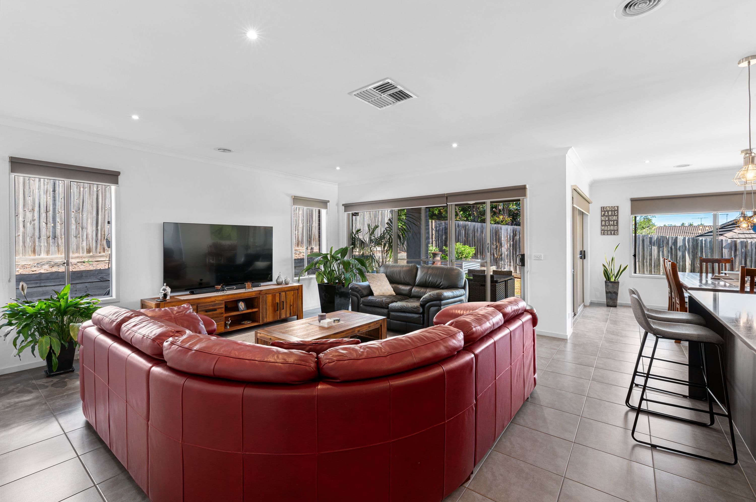 55 Jardier Terrace, South Morang VIC 3752, South Morang - Thumbnail 5