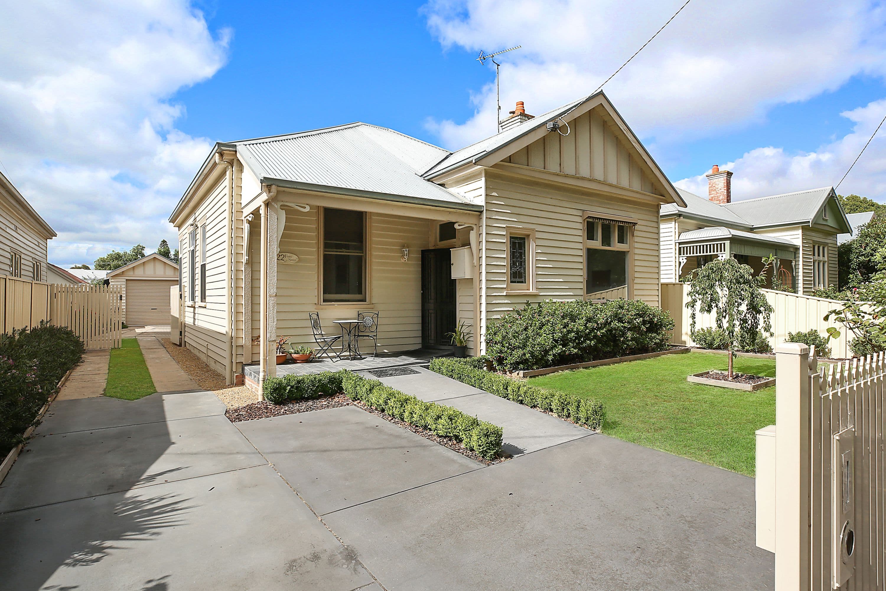 22 Fyans Street, Colac VIC 3250, Colac - Image 1