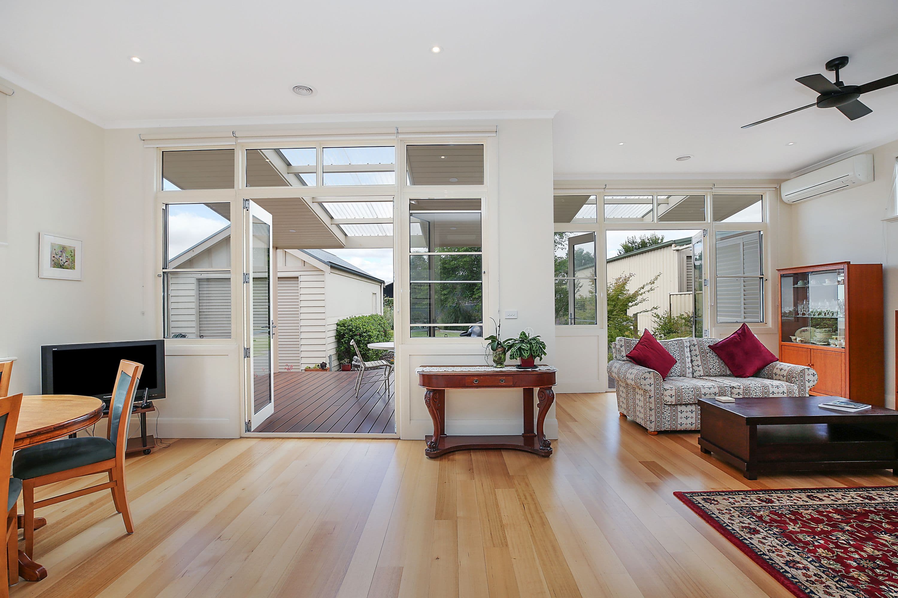 22 Fyans Street, Colac VIC 3250, Colac - Thumbnail 3
