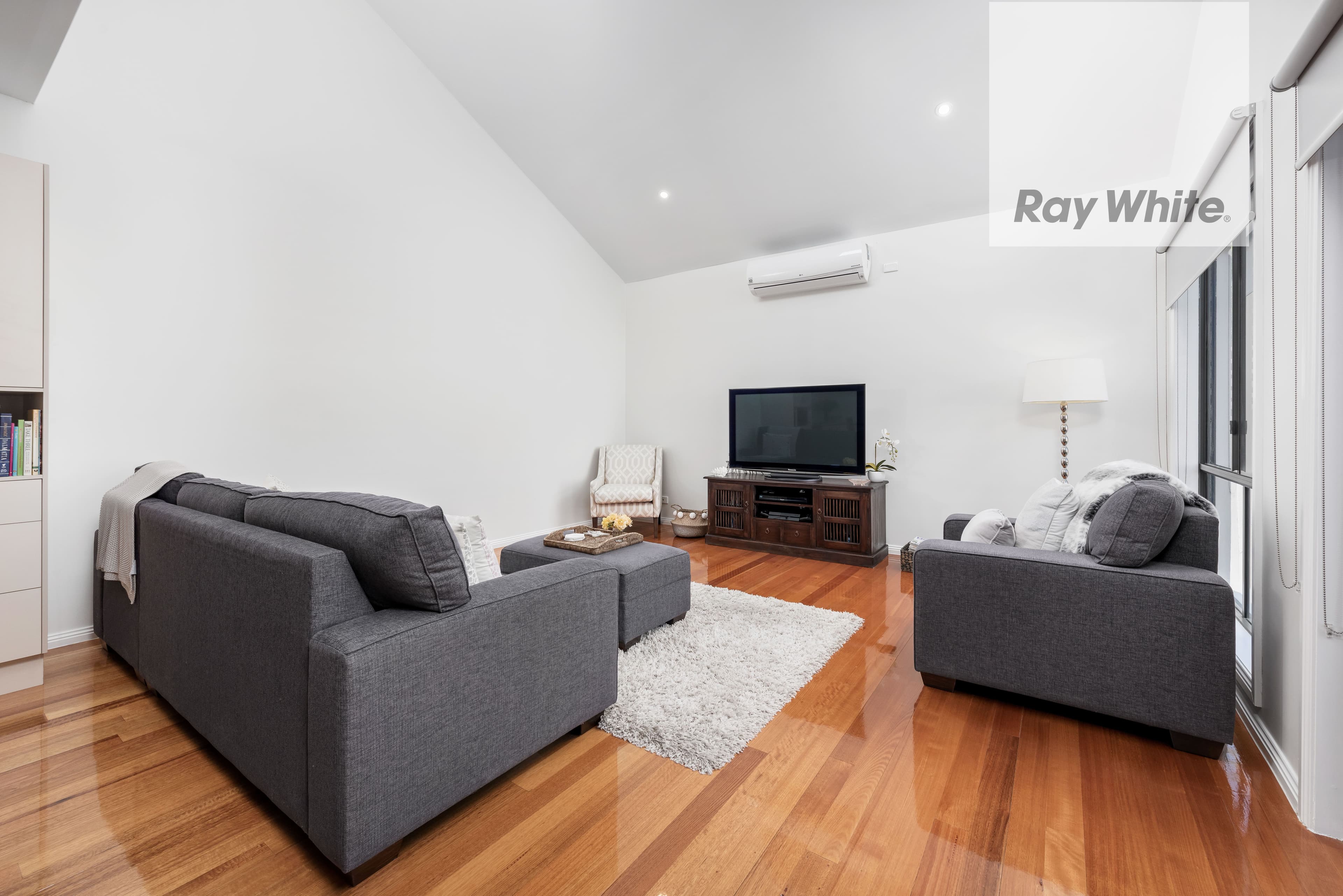 48 Lamour Avenue, South Morang VIC 3752, South Morang - Thumbnail 3