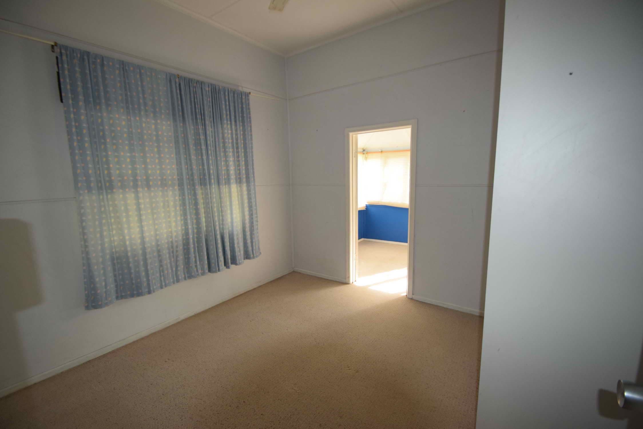 8 Short Street, Esk QLD 4312, Esk - Thumbnail 6