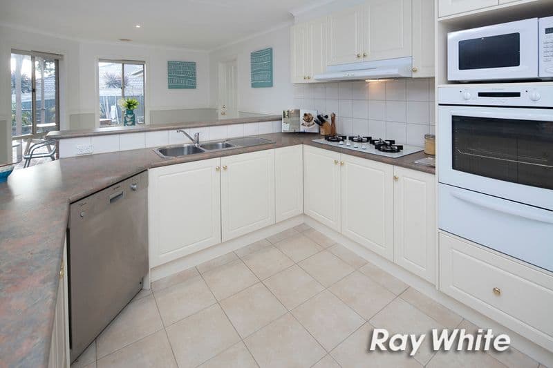 14 Collina Court, Langwarrin VIC 3910, Langwarrin - Thumbnail 3