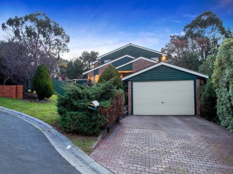 10 Chantilly Court, FRANKSTON VIC 3199, Frankston - Image 1