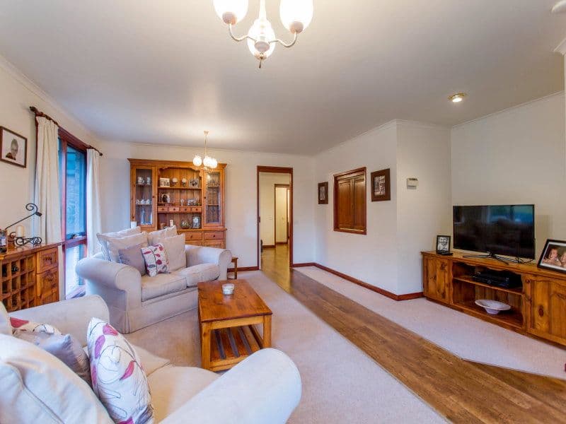 10 Chantilly Court, FRANKSTON VIC 3199, Frankston - Thumbnail 3