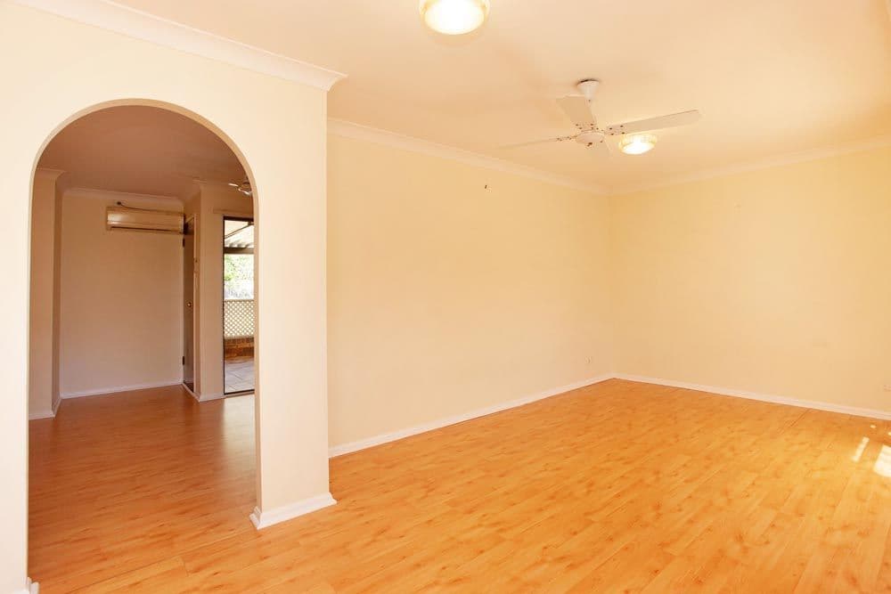 25 Glenalwyn Street, Holland Park QLD 4121, Holland Park - Thumbnail 3