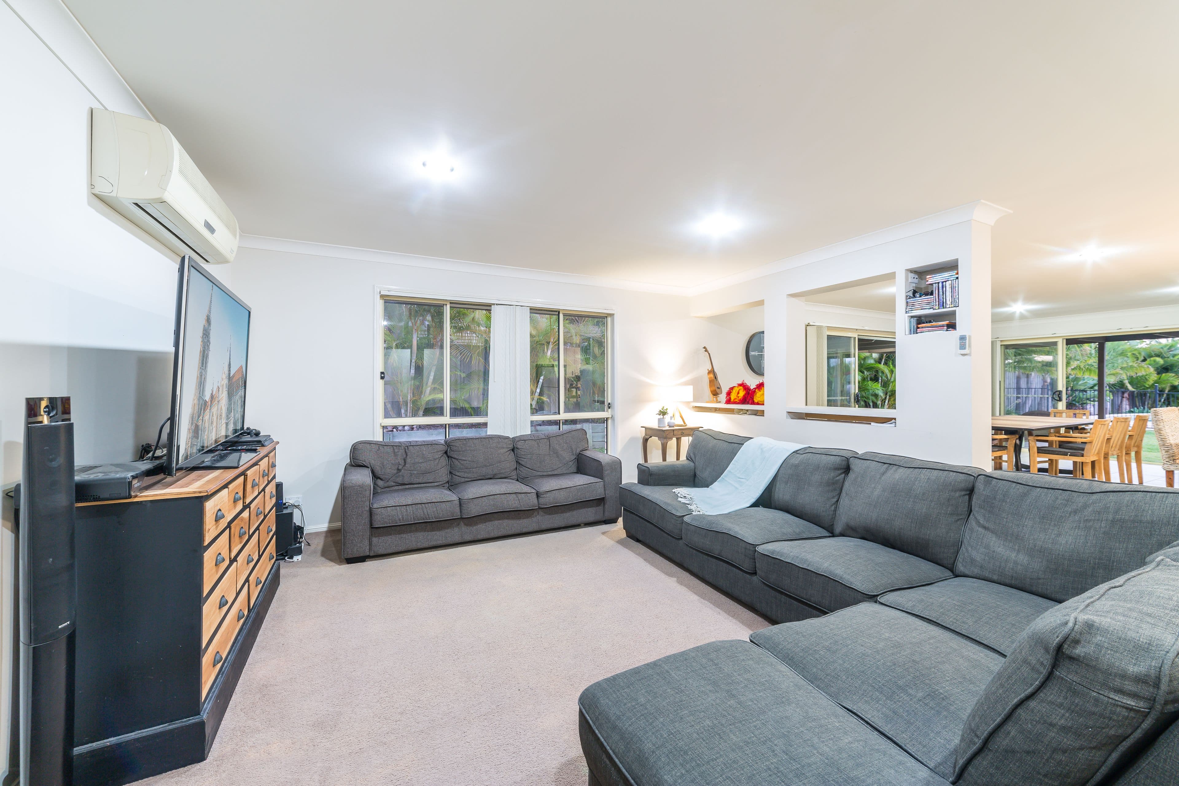 5 Bedroff Street, Upper Coomera QLD 4209, Upper Coomera - Thumbnail 4