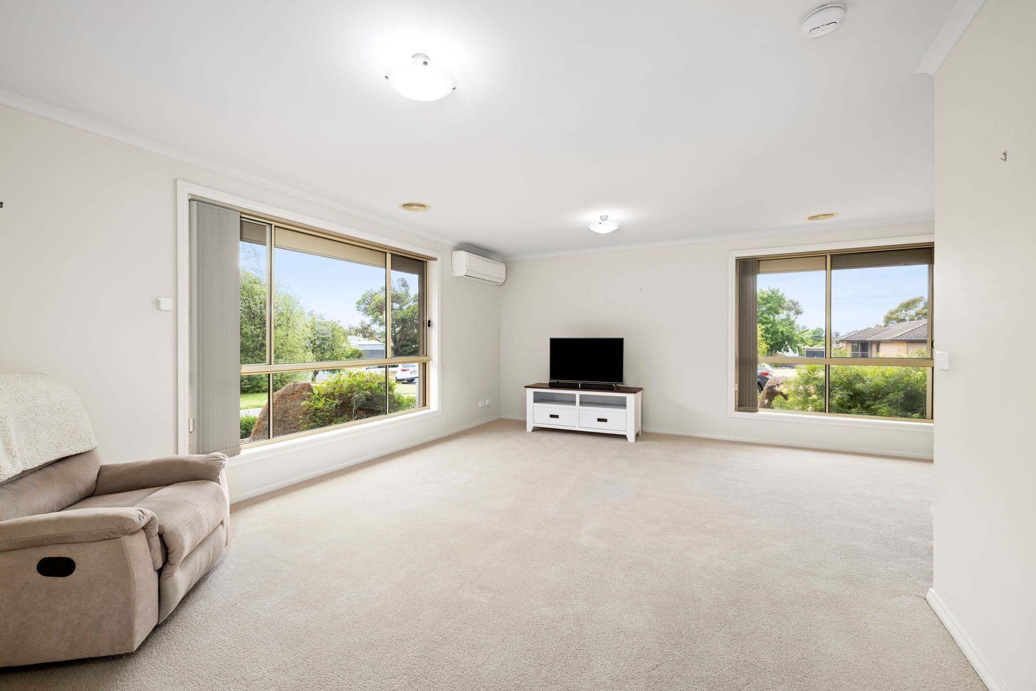 95 Queen Street, Ararat VIC 3377, Ararat - Thumbnail 3