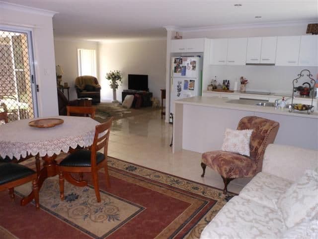 7 Barwick Court, WILSONTON HEIGHTS QLD 4350, Wilsonton Heights - Thumbnail 2