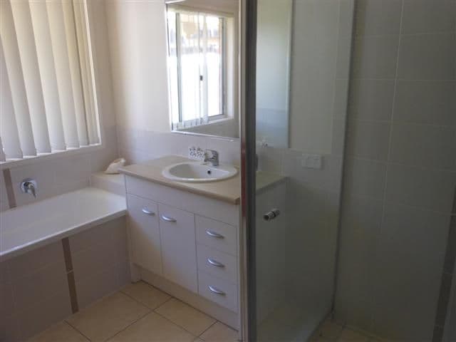 7 Barwick Court, WILSONTON HEIGHTS QLD 4350, Wilsonton Heights - Thumbnail 4
