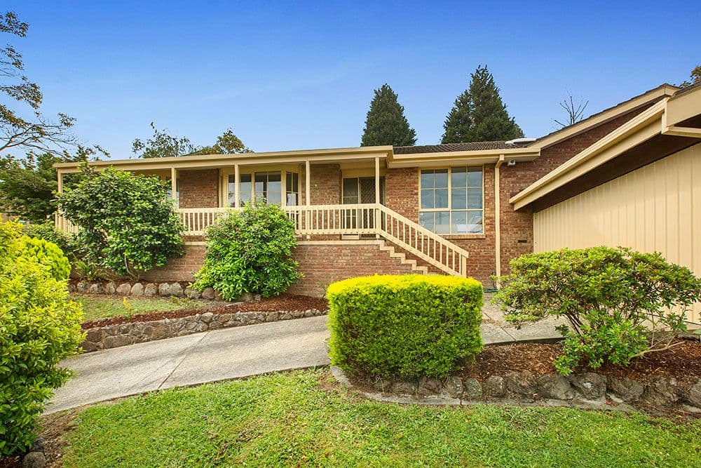 59 Pine Hill Drive, DONCASTER EAST VIC 3109, Doncaster East - Thumbnail 2