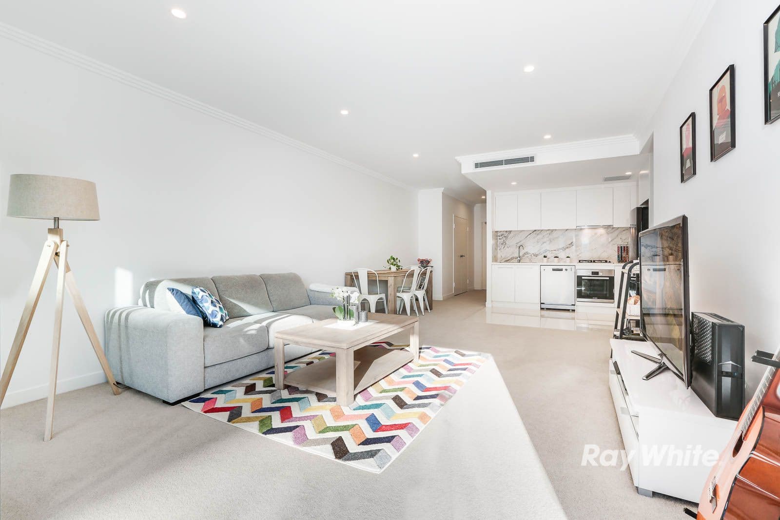 23 Regent Honeyeater Grove, Kellyville NSW 2155, North Kellyville - Thumbnail 4