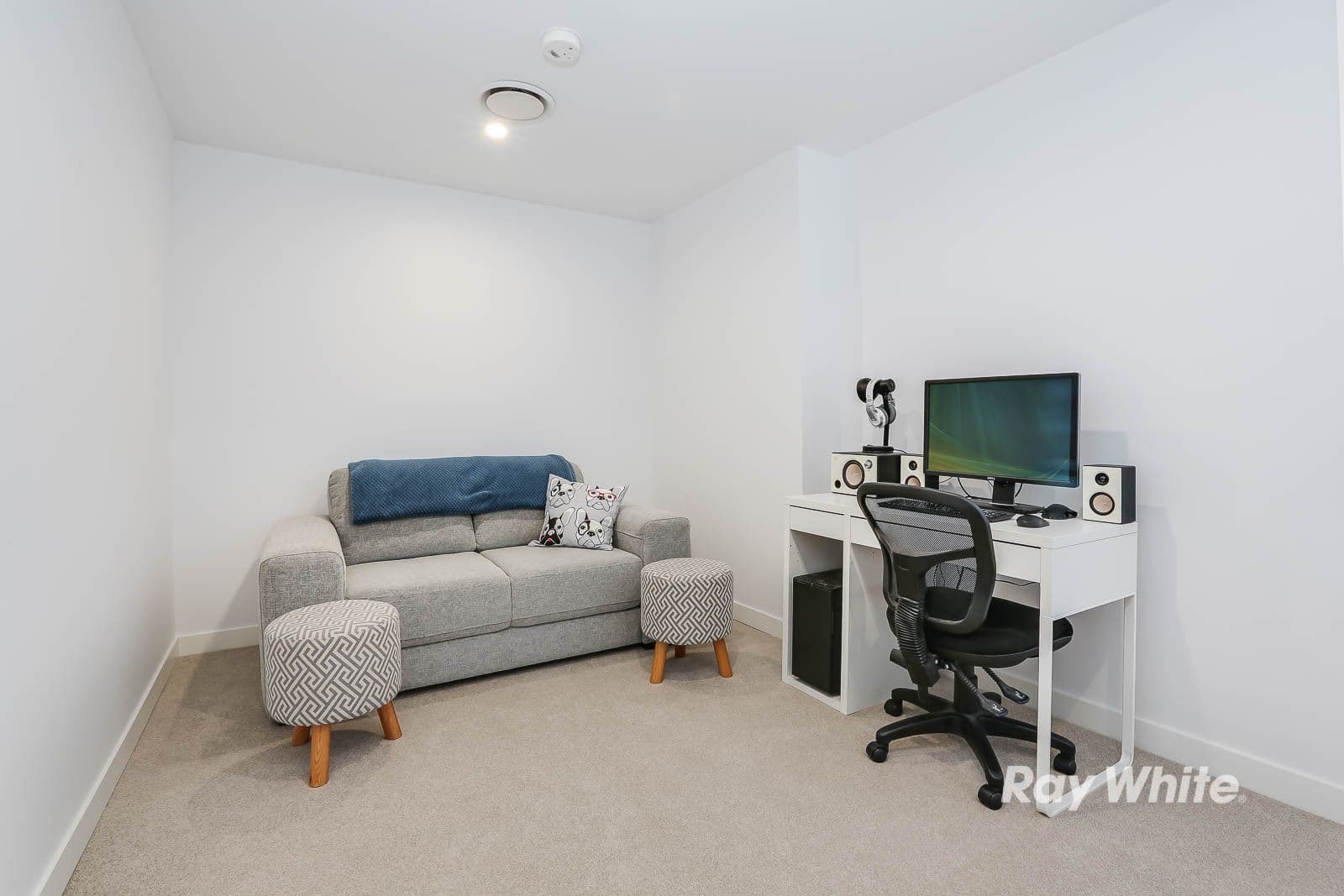 23 Regent Honeyeater Grove, Kellyville NSW 2155, North Kellyville - Thumbnail 7