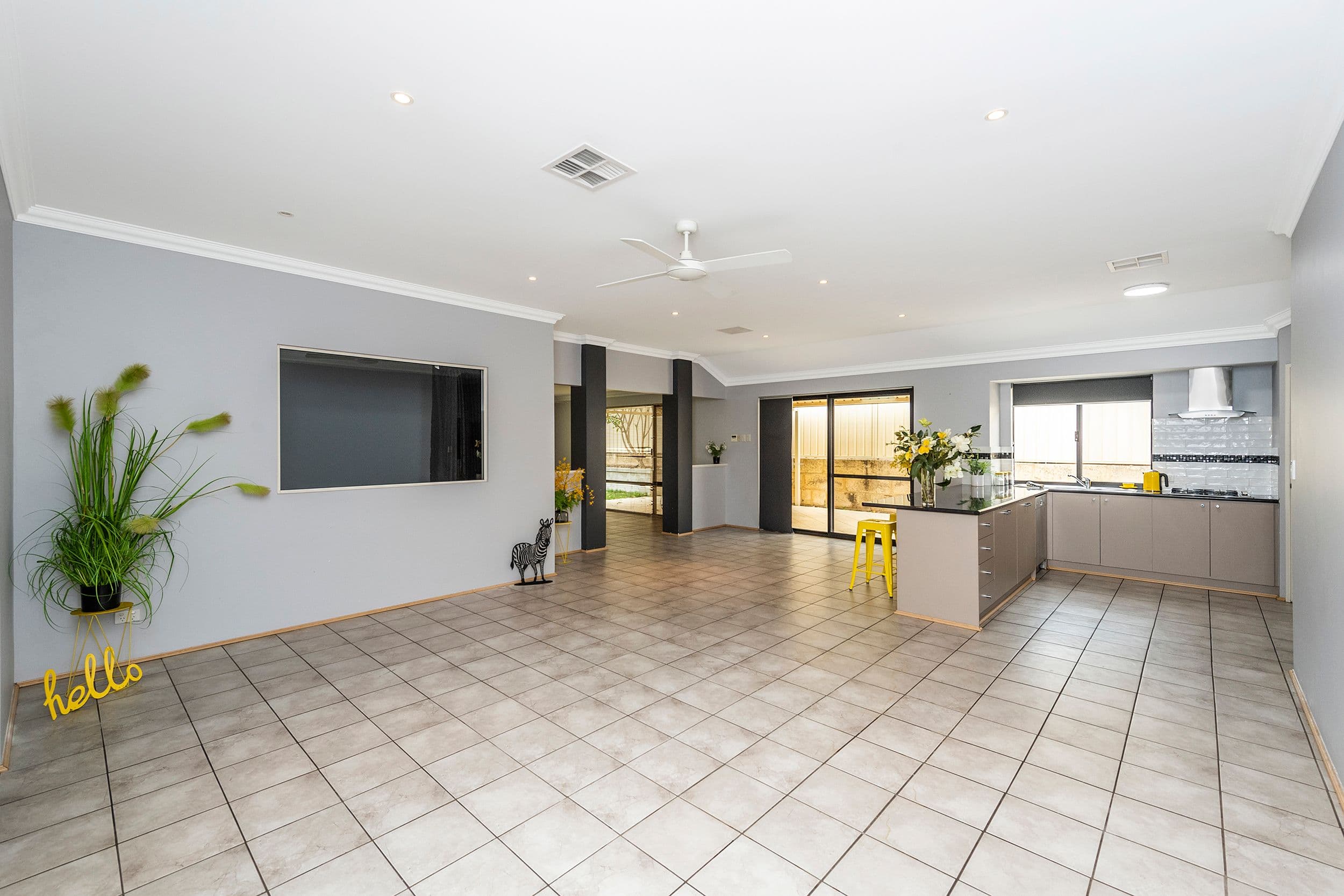12 Friend Terrace, Baldivis WA 6171, Baldivis - Thumbnail 7