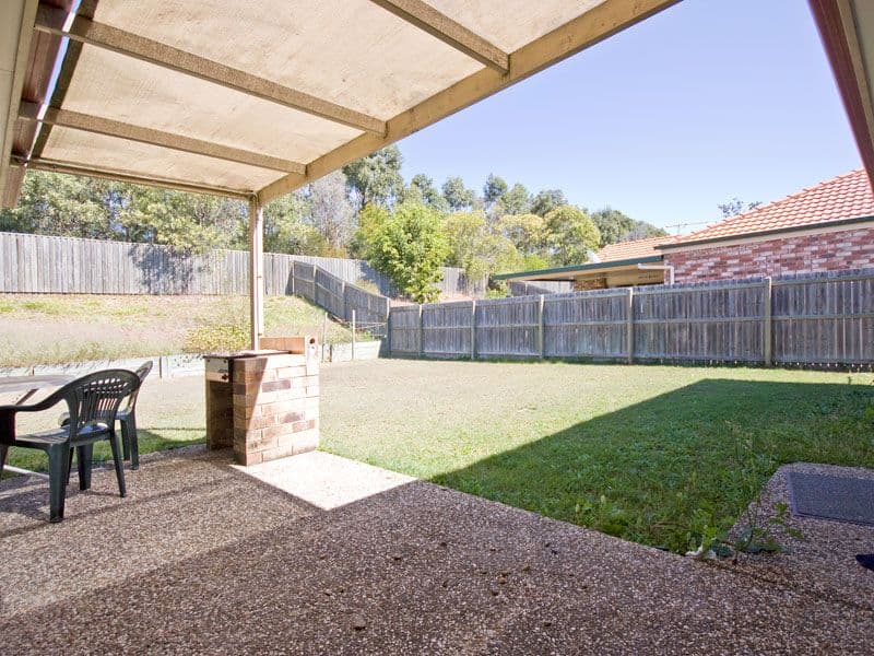 22 Hyde Place, FOREST LAKE QLD 4078, Forest Lake - Thumbnail 2