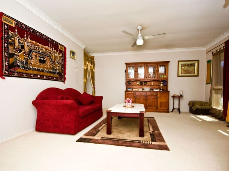 22 Hyde Place, FOREST LAKE QLD 4078, Forest Lake - Thumbnail 3