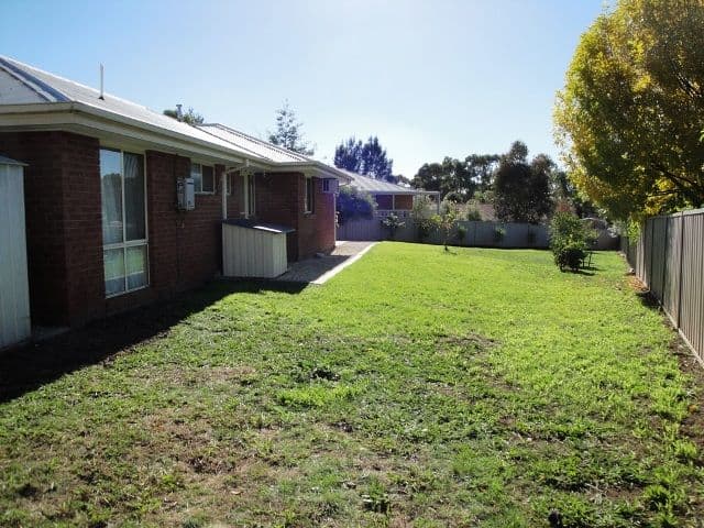 4 Heffey Court, SEYMOUR VIC 3660, Seymour - Thumbnail 6