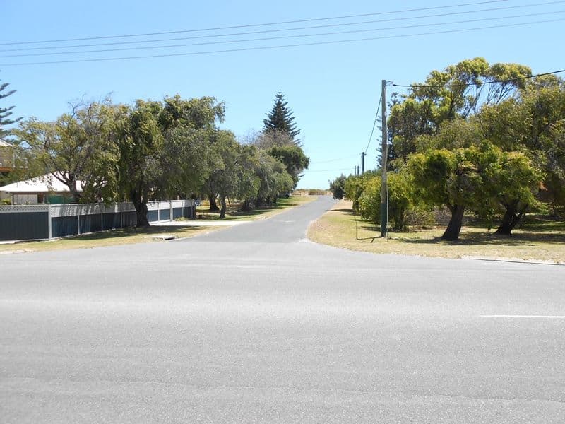 101 Gingin Road, Lancelin WA 6044, Lancelin - Thumbnail 3