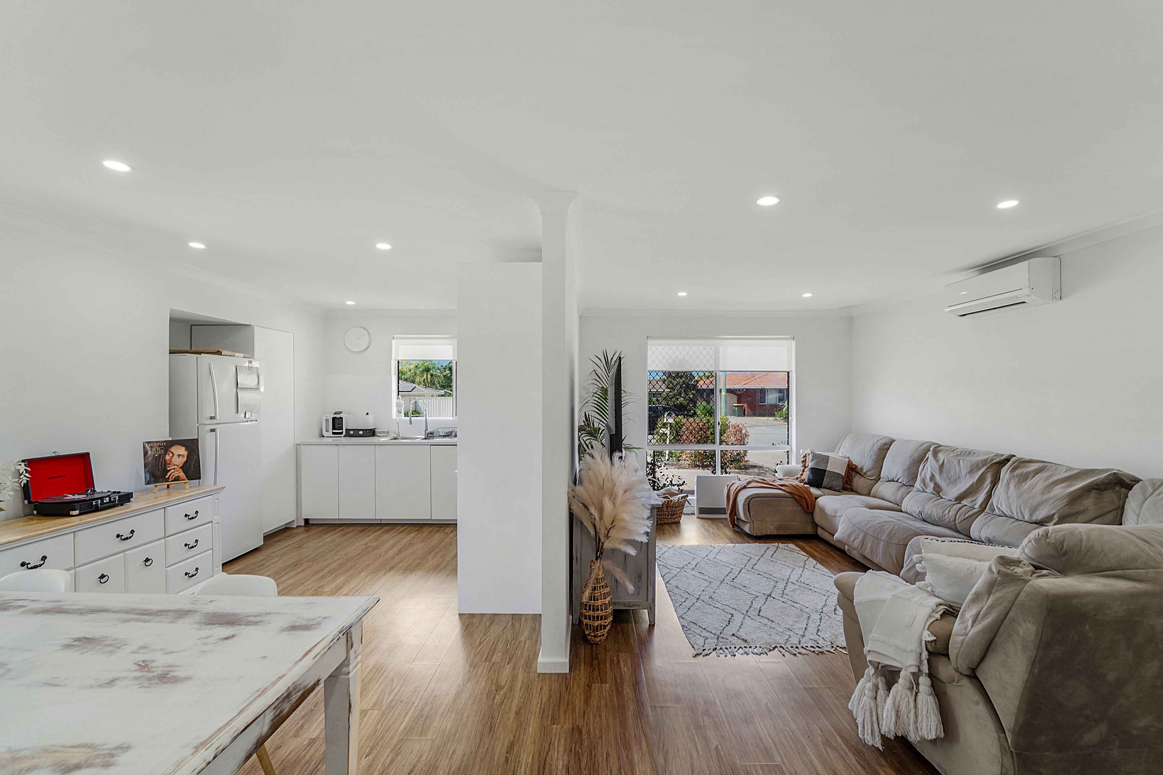 31 Newcomen Road, Stirling WA 6021, Stirling - Thumbnail 2