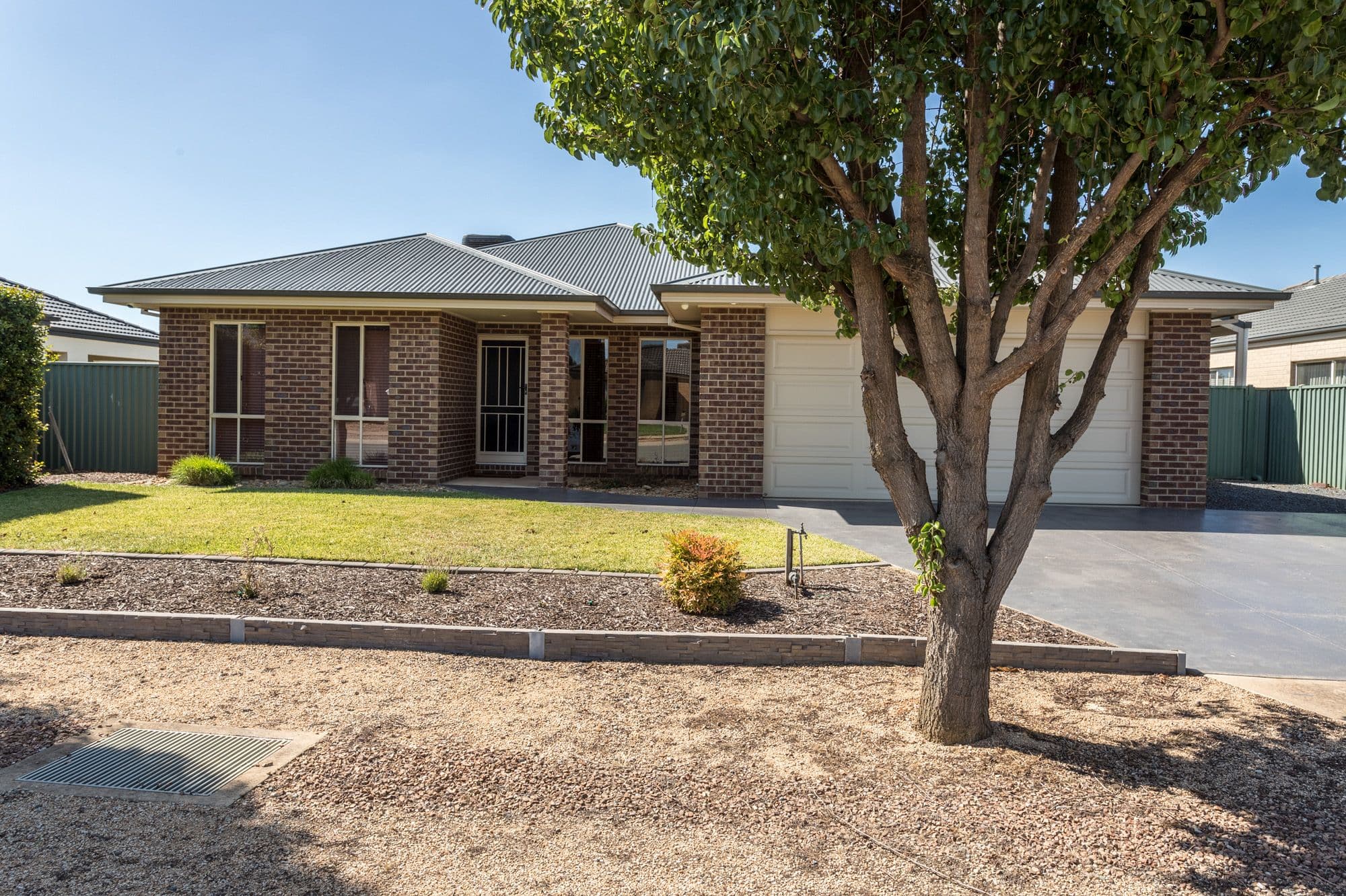 37 Joe Ford Drive, Tatura VIC 3616, Tatura - Thumbnail 2