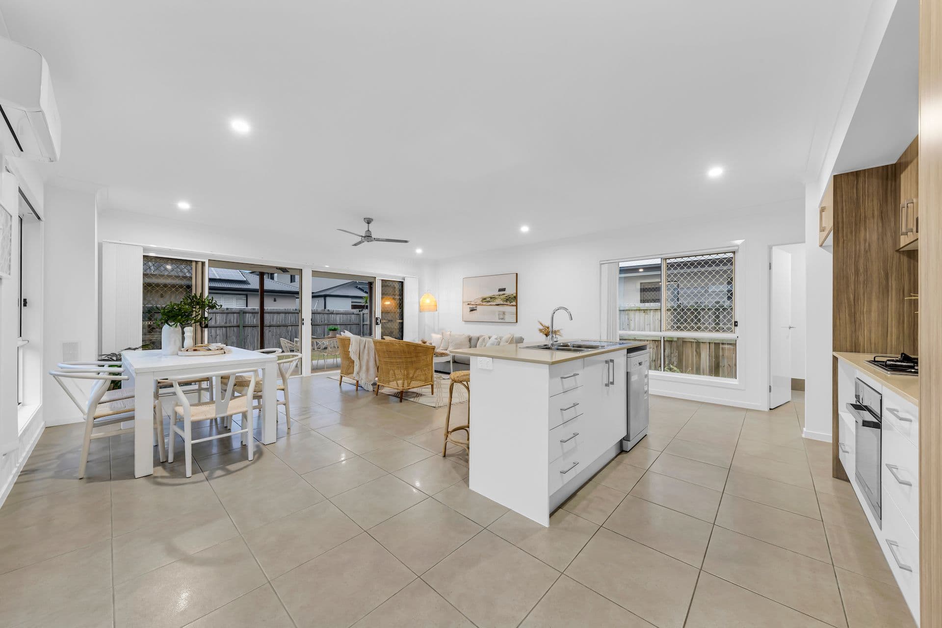 126 Morna Street, Newport QLD 4020, Newport - Thumbnail 5