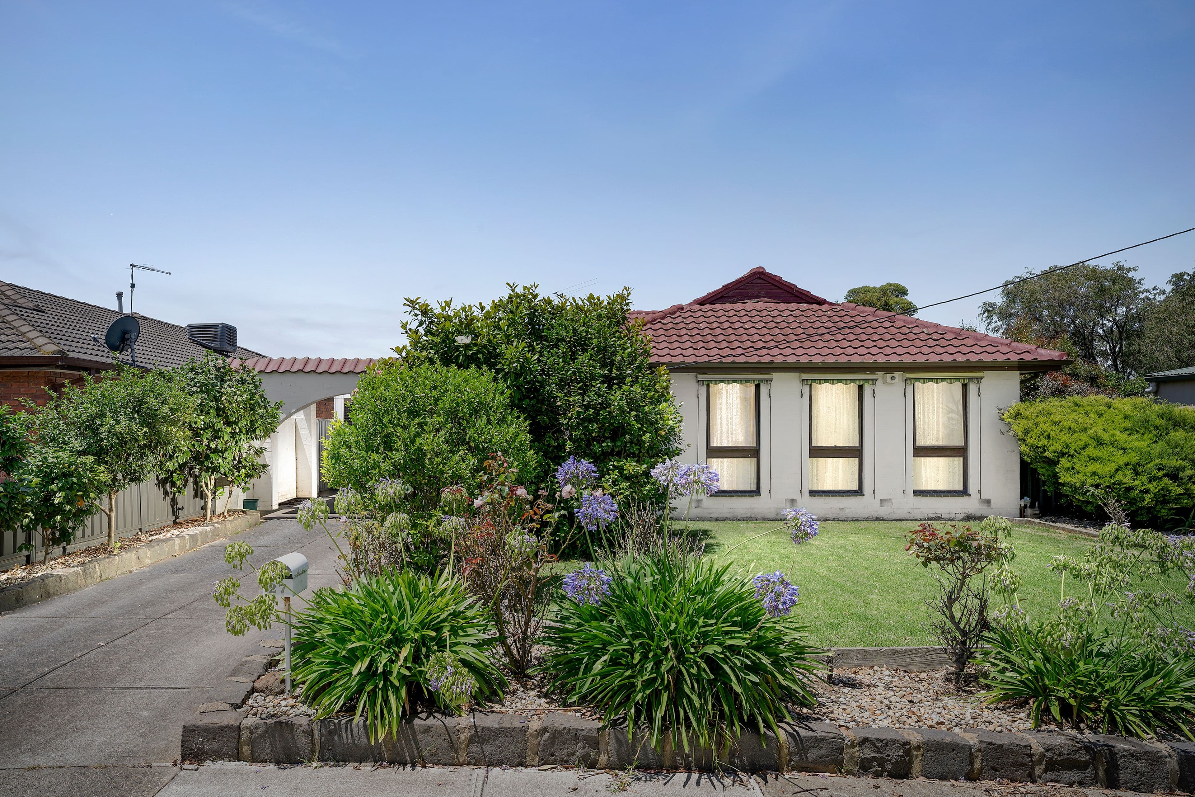 27 McComb Street, Sunbury VIC 3429, Sunbury - Image 1