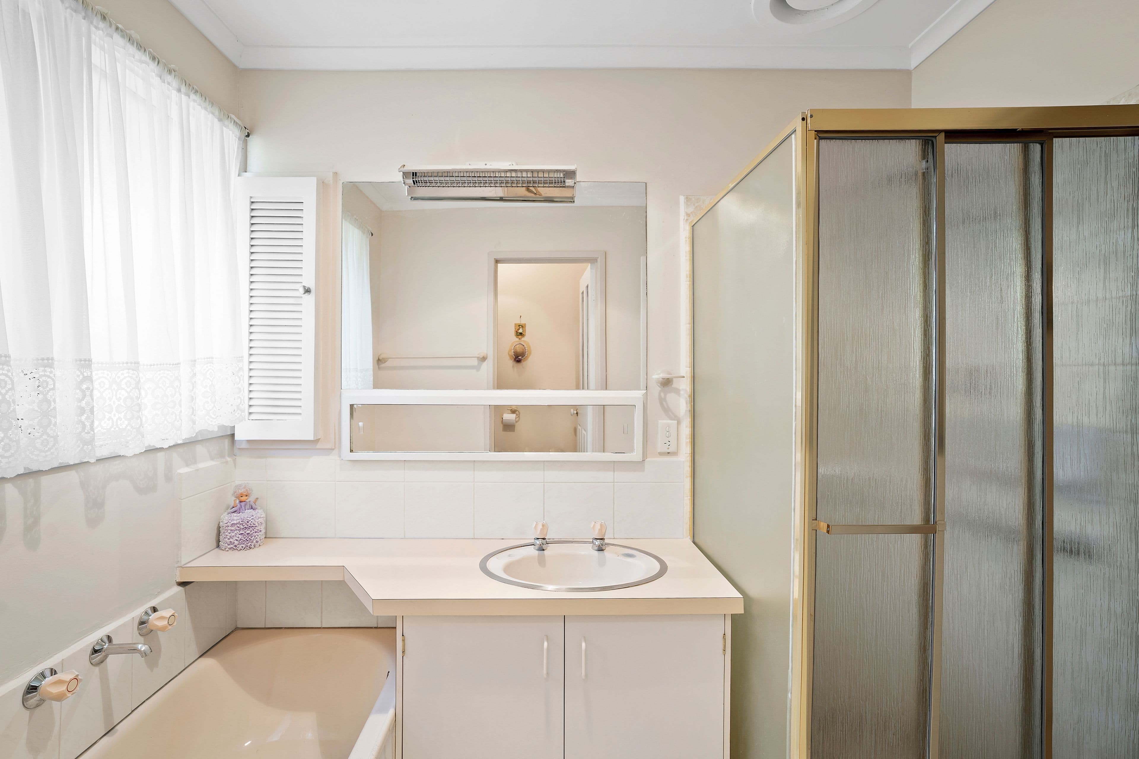 27 McComb Street, Sunbury VIC 3429, Sunbury - Thumbnail 6