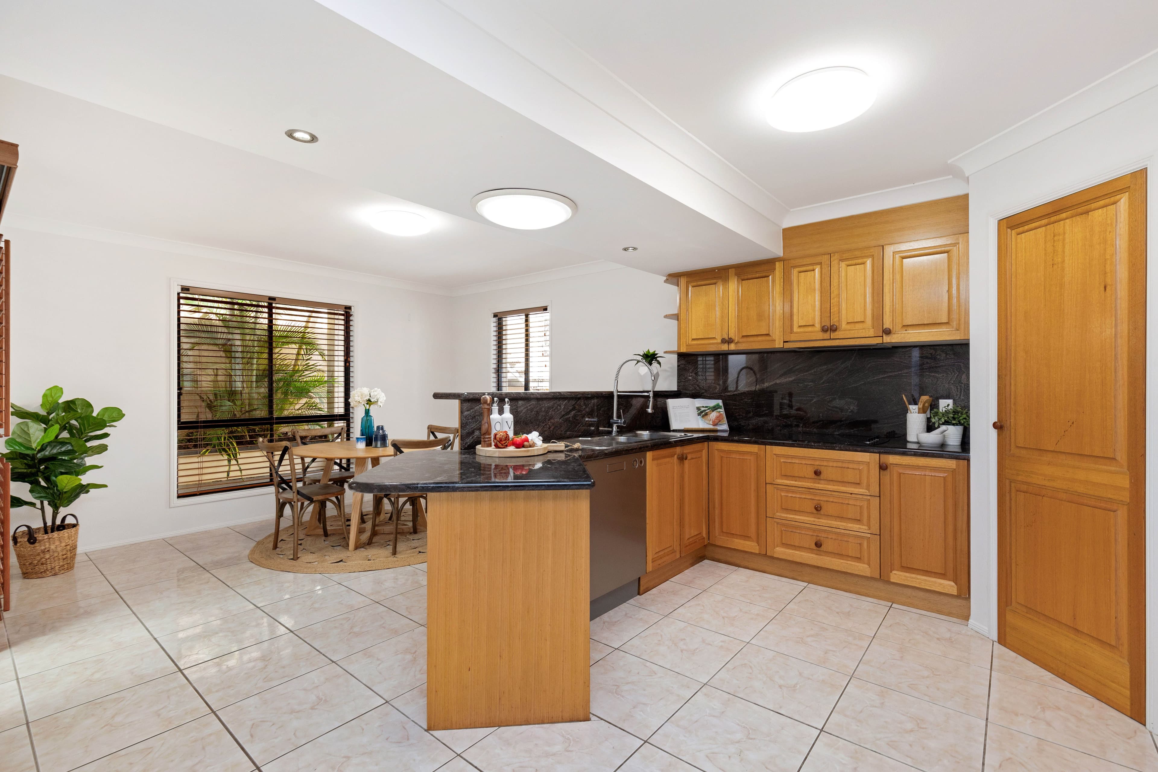 20 Gon Chee Court, Carindale QLD 4152, Carindale - Thumbnail 4