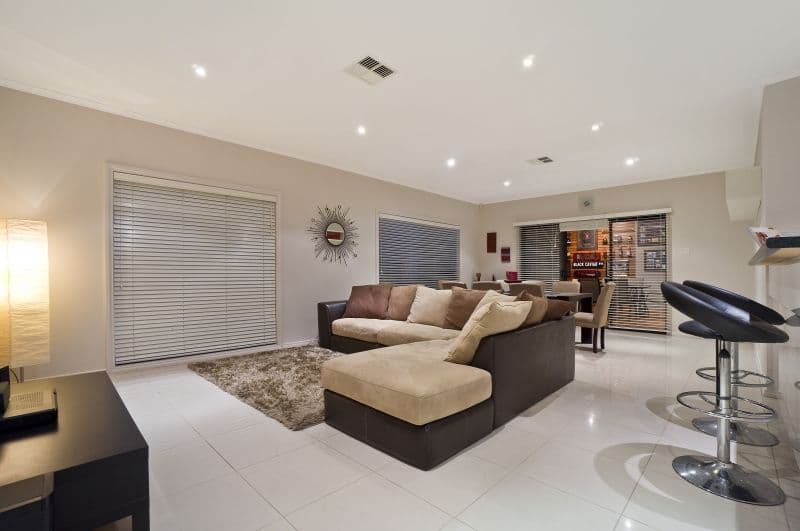 12 Shoalhaven Circuit, MAWSON LAKES SA 5095, Mawson Lakes - Thumbnail 7