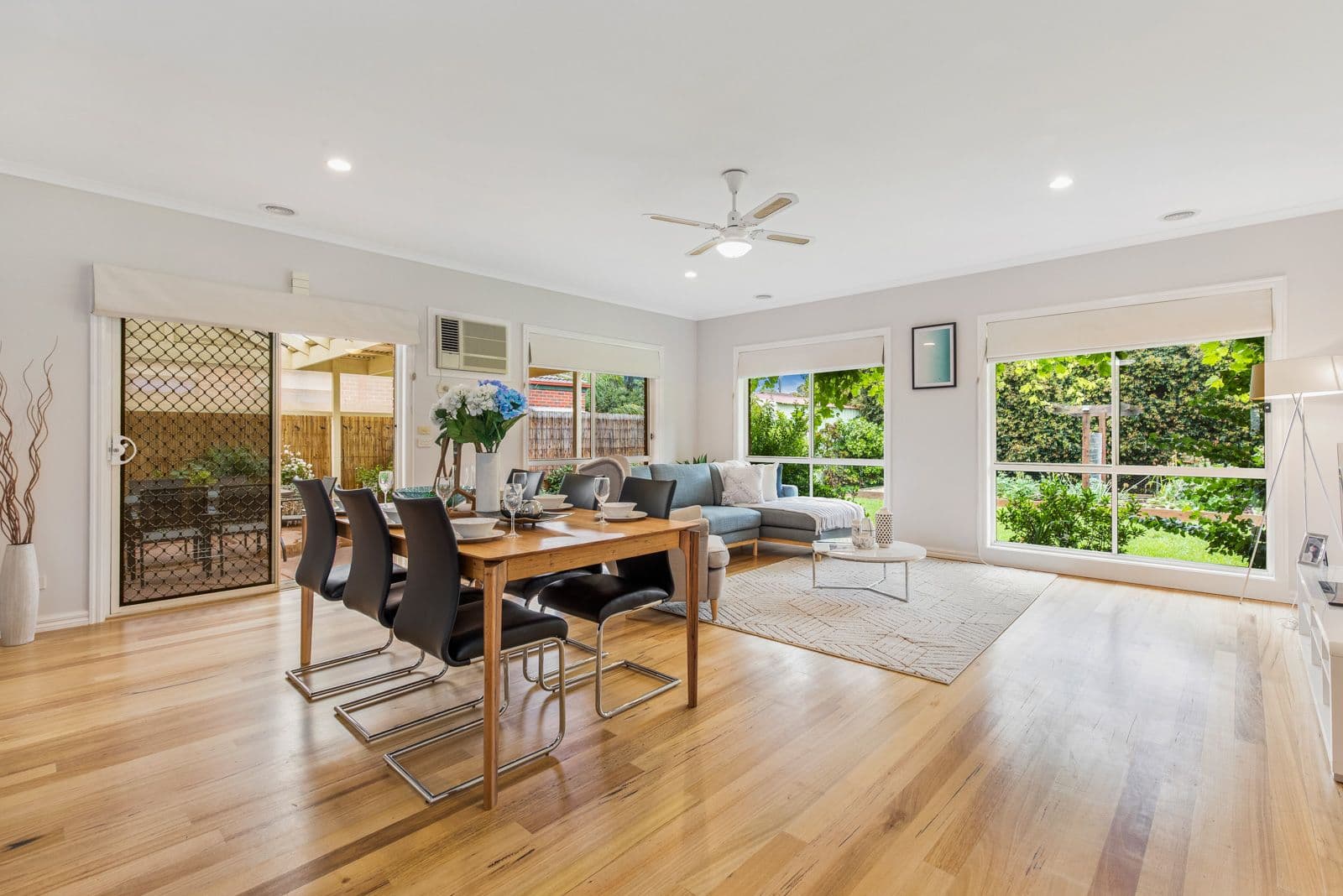 40 Grant Avenue, Werribee VIC 3030, Werribee - Thumbnail 3