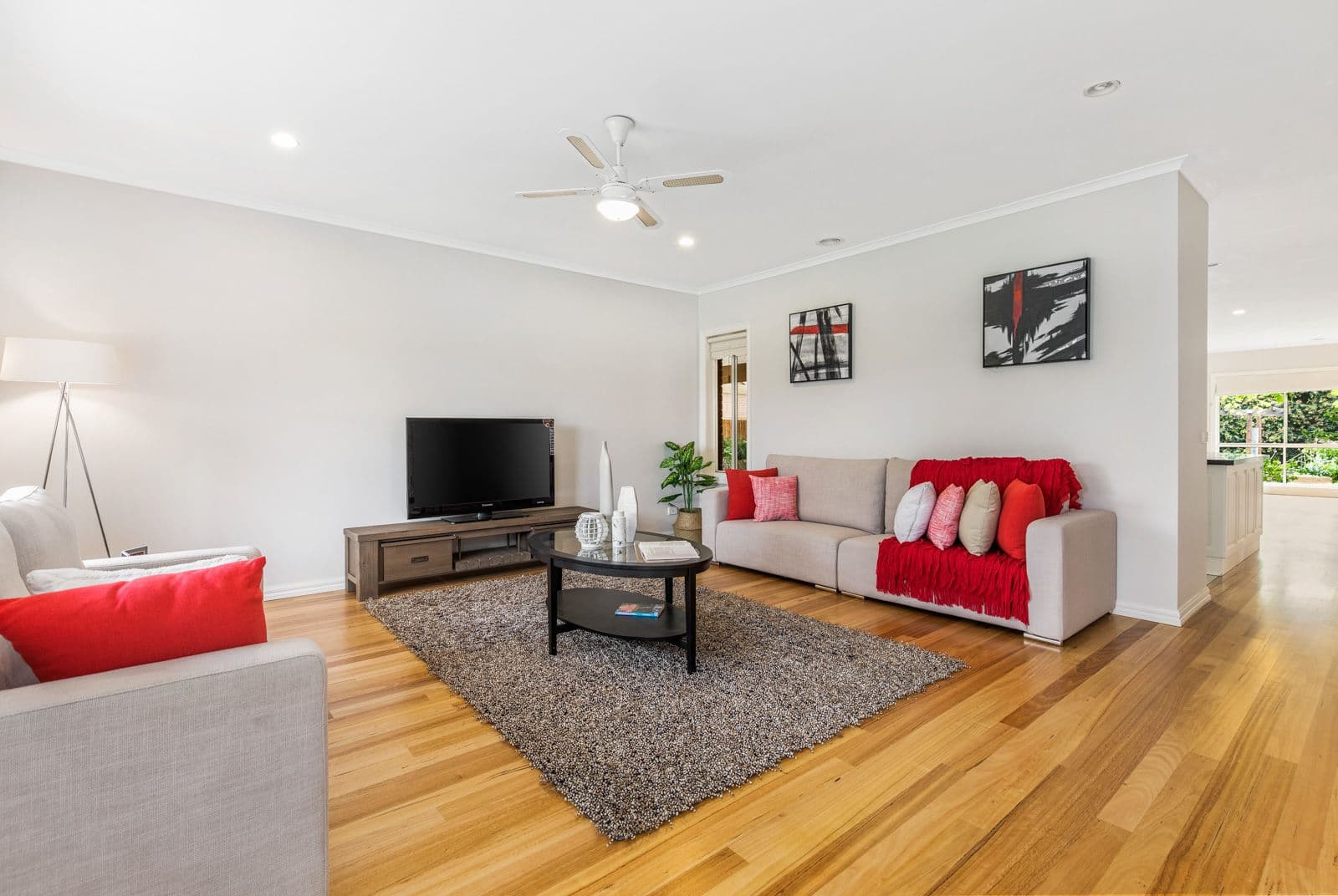 40 Grant Avenue, Werribee VIC 3030, Werribee - Thumbnail 6