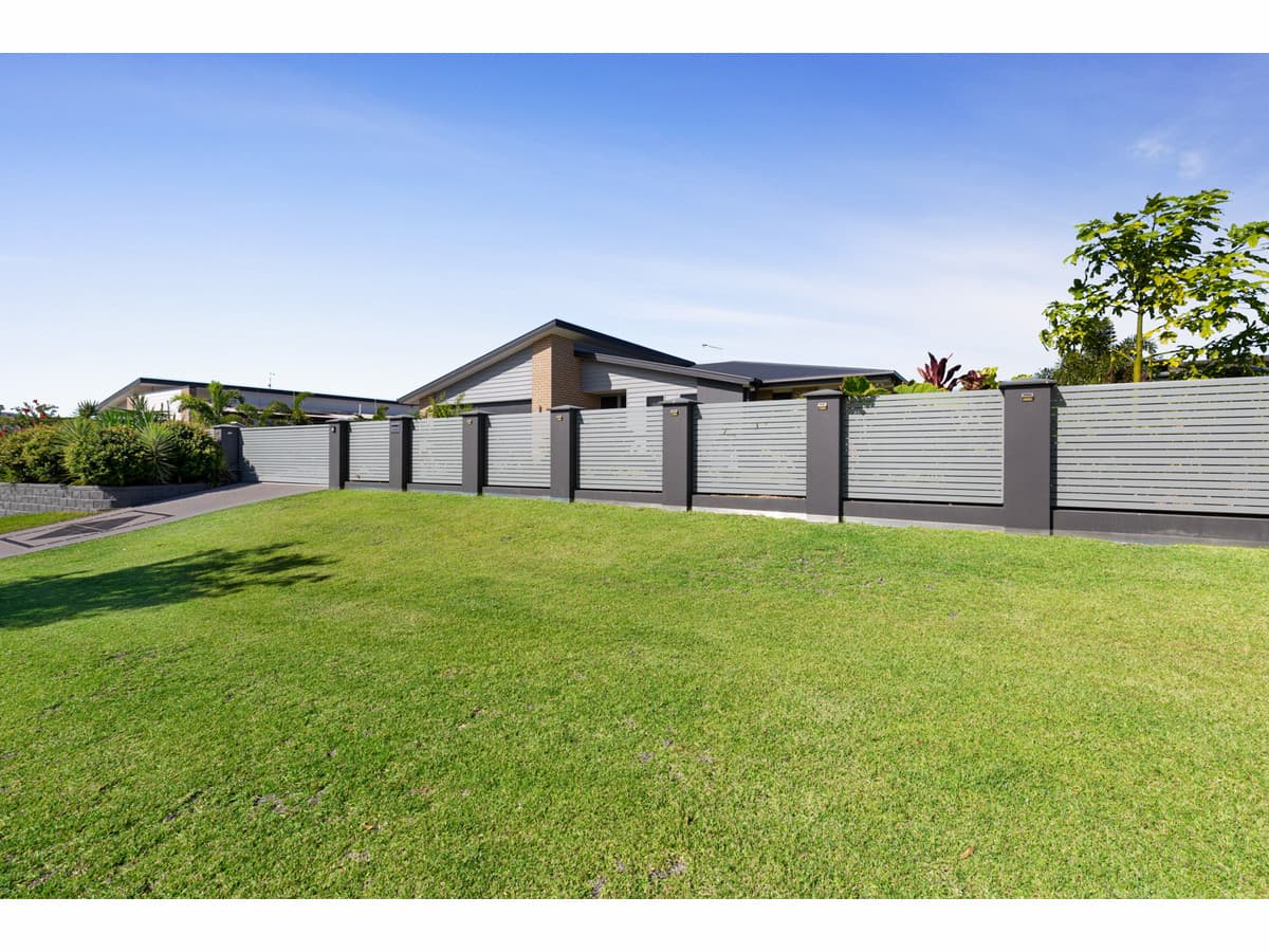 16510/177 Mitchell Road, Erskineville - Thumbnail 2