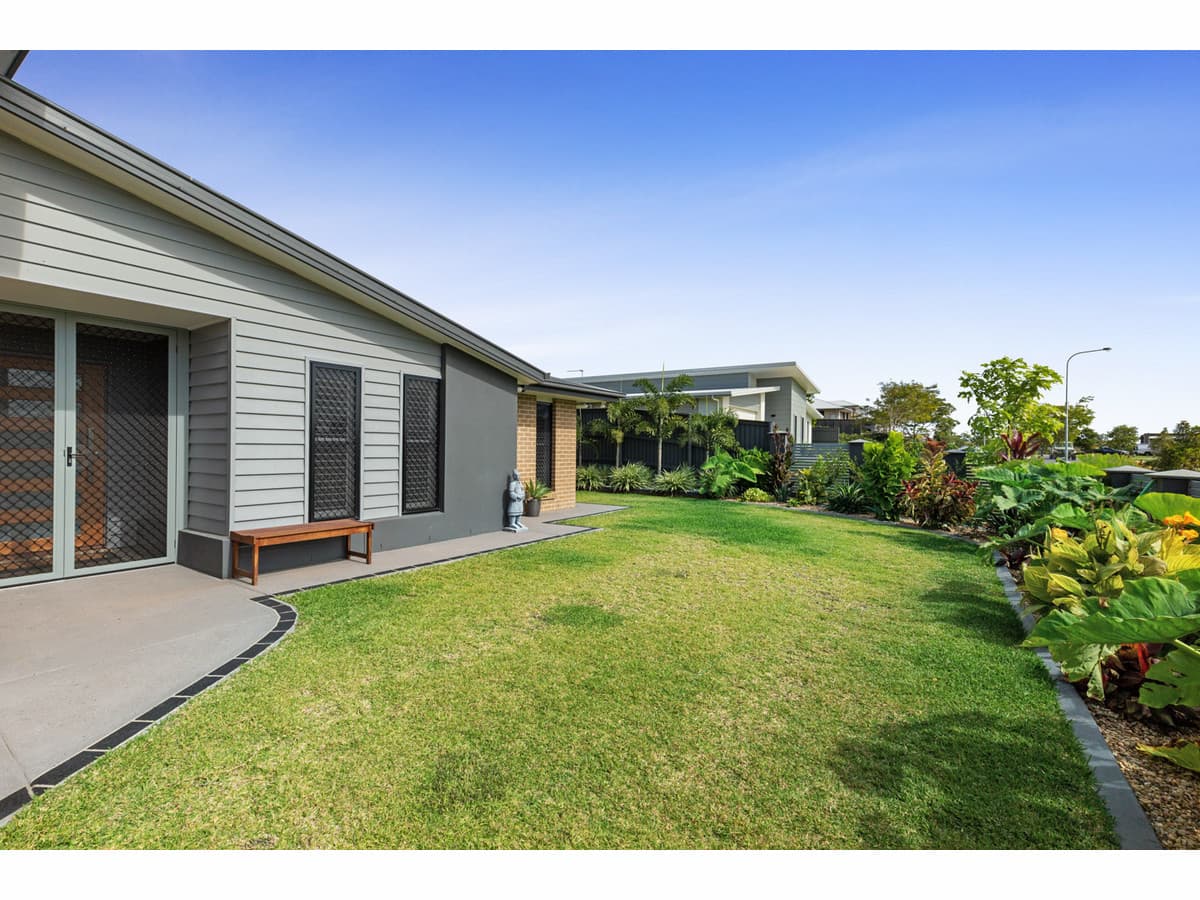16510/177 Mitchell Road, Erskineville - Thumbnail 3