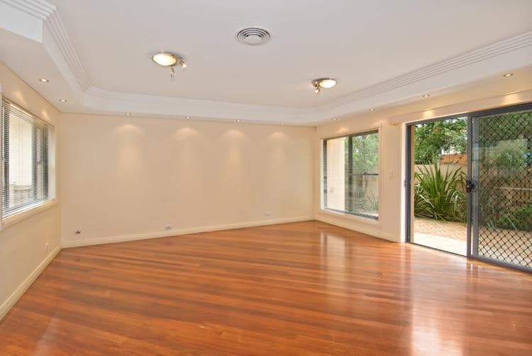 10-12 Evelyn Street North, SYLVANIA NSW 2224, Sylvania - Thumbnail 2