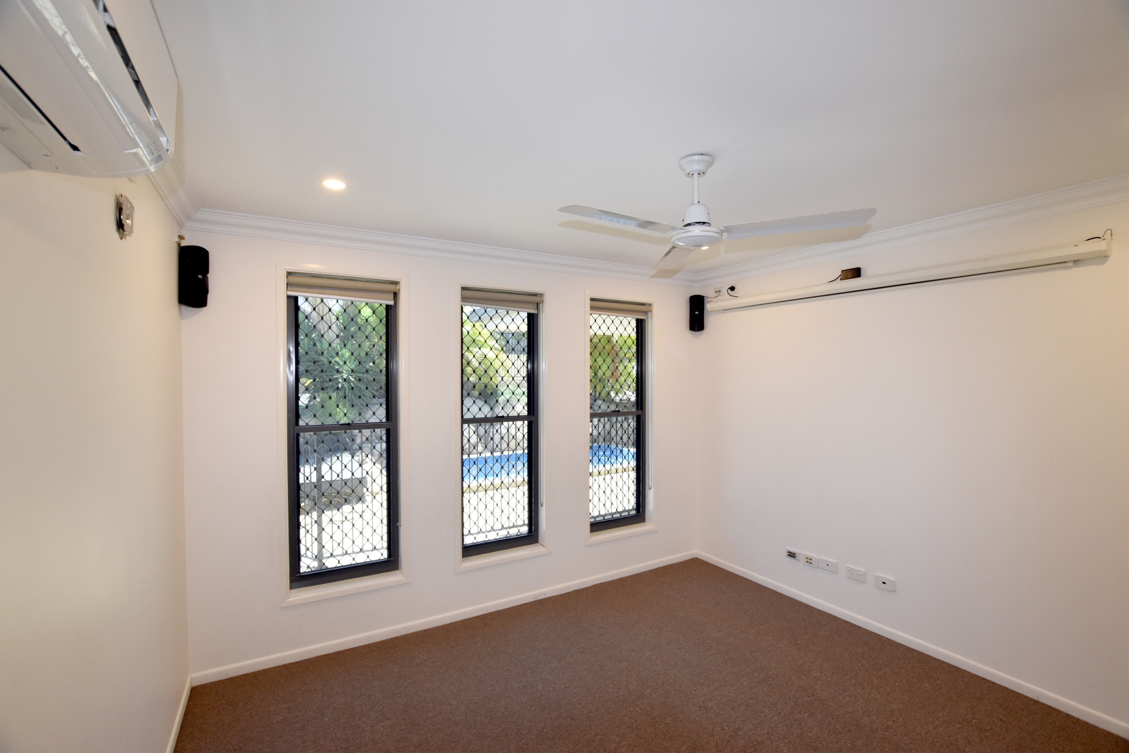 8 Christian Court, Glen Eden QLD 4680, Glen Eden - Thumbnail 7