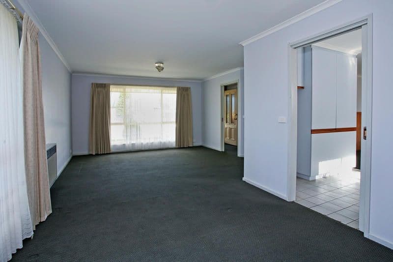 2 Coolabah Drive, GROVEDALE VIC 3216, Grovedale - Thumbnail 3