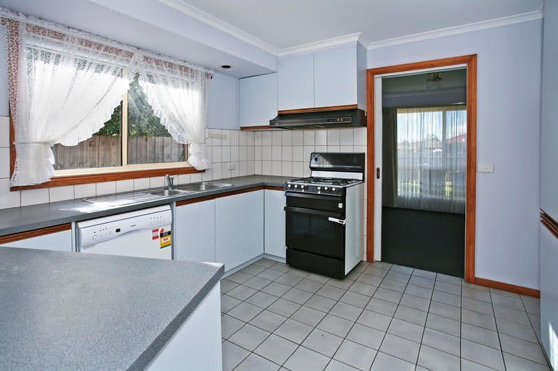 2 Coolabah Drive, GROVEDALE VIC 3216, Grovedale - Thumbnail 4