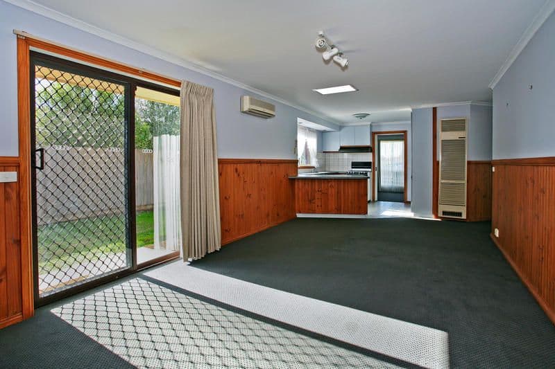 2 Coolabah Drive, GROVEDALE VIC 3216, Grovedale - Thumbnail 5