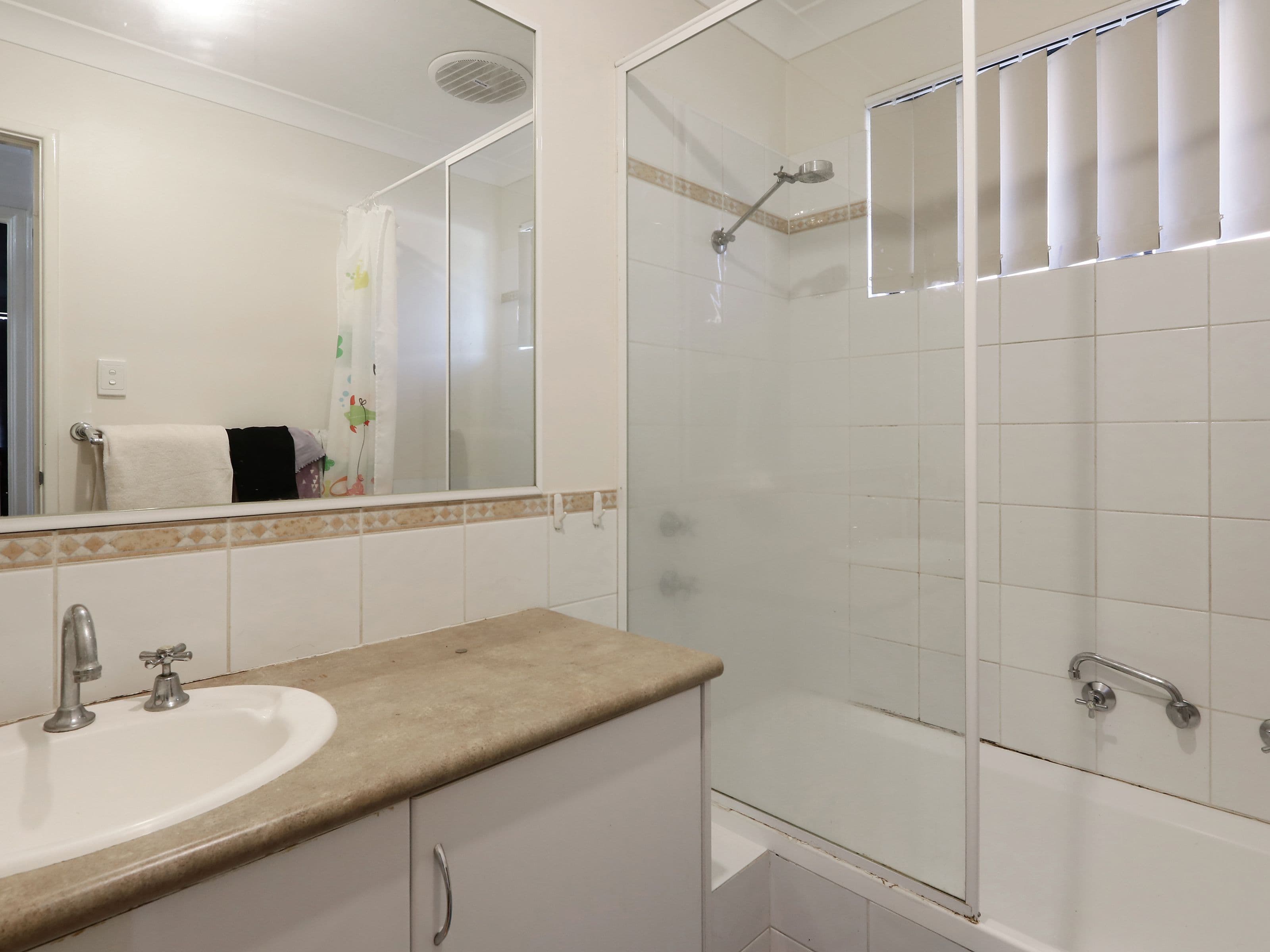 57 Centre Street, Queens Park WA 6107, Queens Park - Thumbnail 2